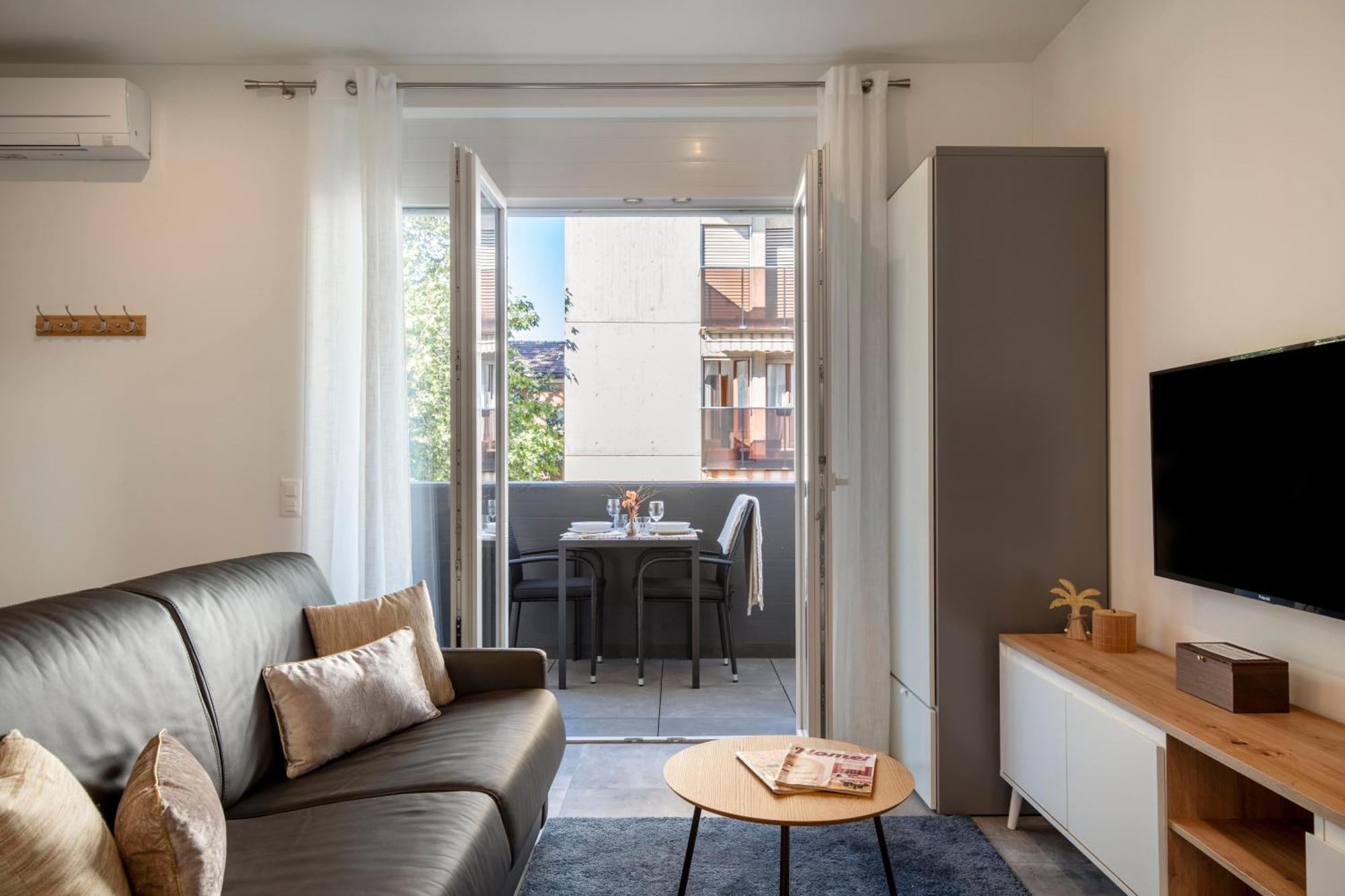 Lugano Superior Suites - Free Parking Exterior foto